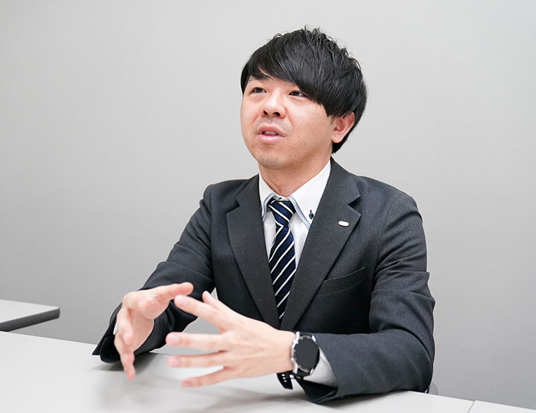 営業部 営業第二課　E.T.